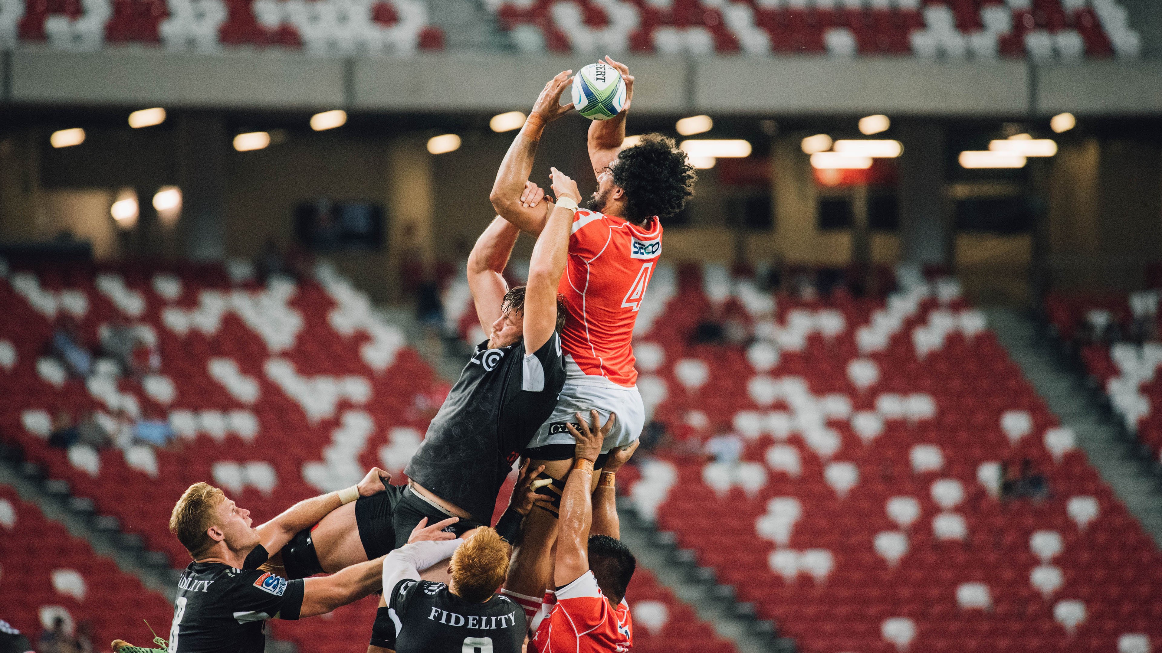 _移动场馆巡演：城市街头随时随地体验网球魅力_，网球场实拍